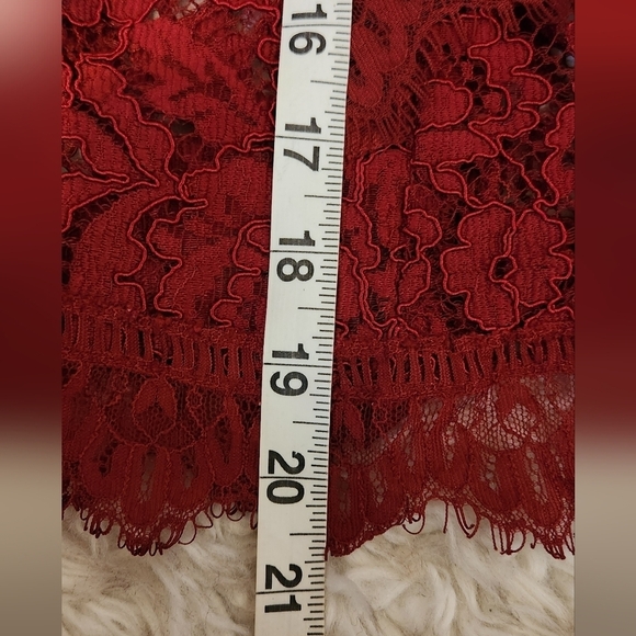 NICHOLAS Jasper Frill Top - Picture 15 of 15